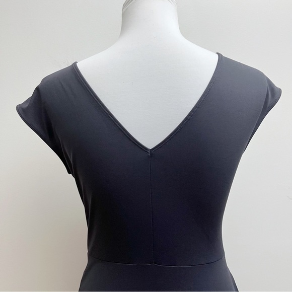 Patagonia Worn Wear Women’s Black V Neck Short Sleeve Mini Bandha Dress Small - Picture 6 of 7